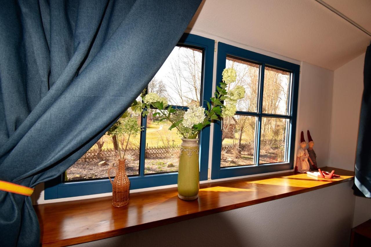 Reetdachhaus Holunder 2 Villa Puddemin Eksteriør bilde