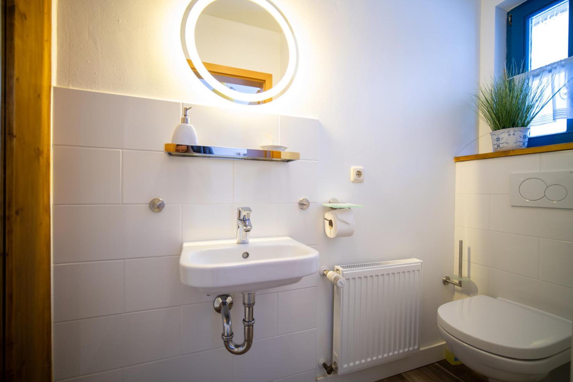 Reetdachhaus Holunder 2 Villa Puddemin Eksteriør bilde